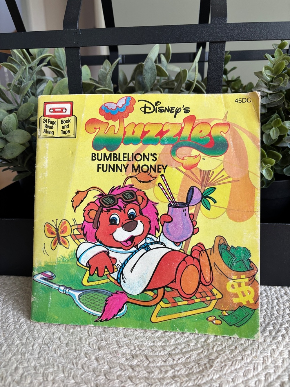Disney WUZZLES ‘Bumlelion’s Funny Money’ Softcover Book (1985)